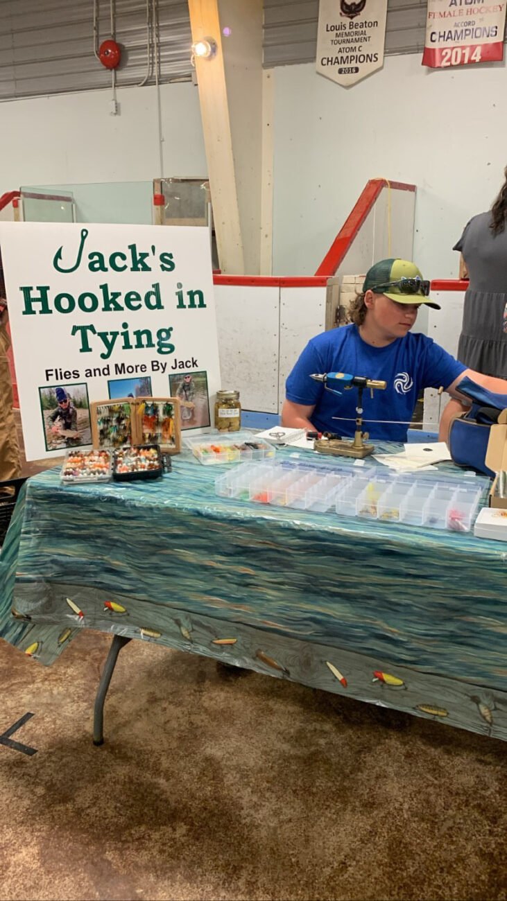 Jack Ties Flies